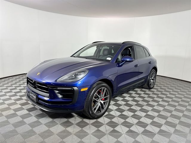 2024 Porsche Macan S