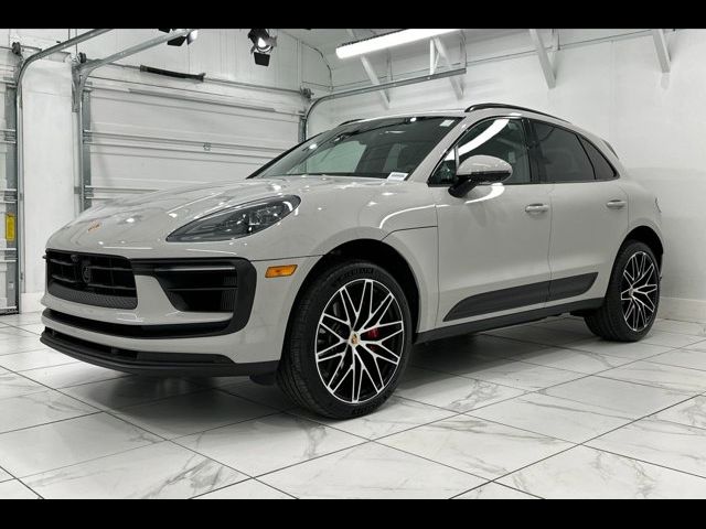 2024 Porsche Macan S