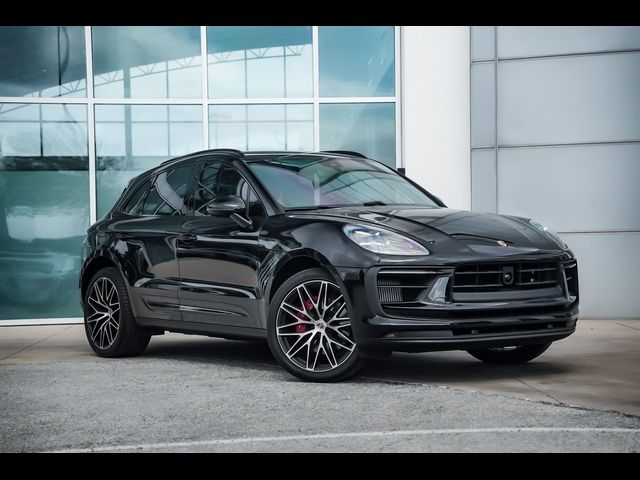 2024 Porsche Macan S