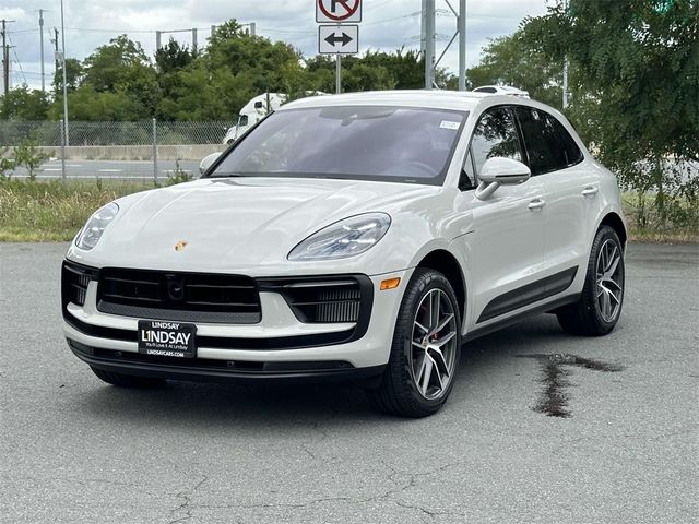 2024 Porsche Macan S