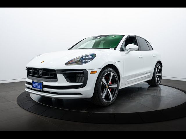 2024 Porsche Macan S