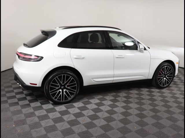 2024 Porsche Macan S