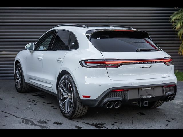 2024 Porsche Macan S