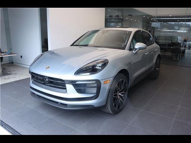 2024 Porsche Macan S