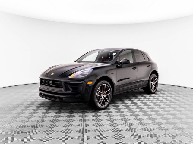 2024 Porsche Macan S