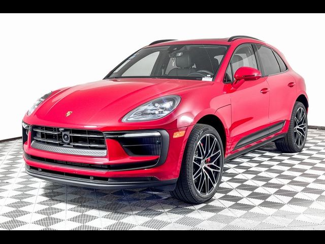 2024 Porsche Macan S