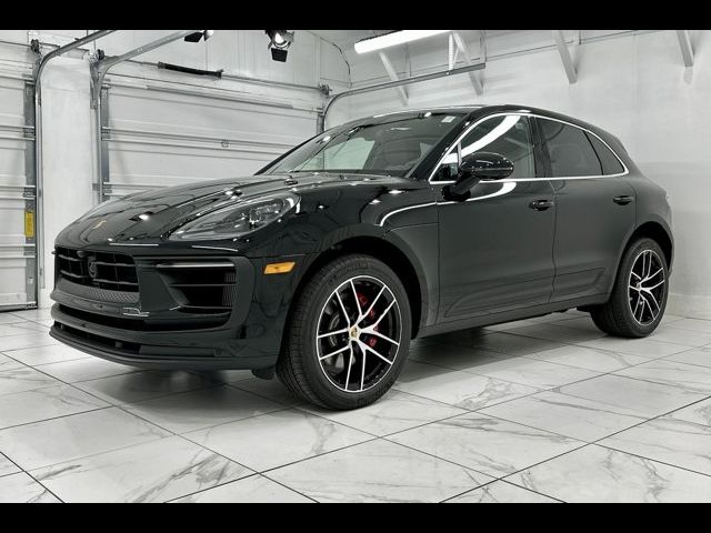 2024 Porsche Macan S