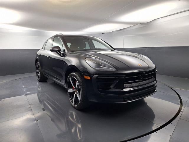 2024 Porsche Macan S