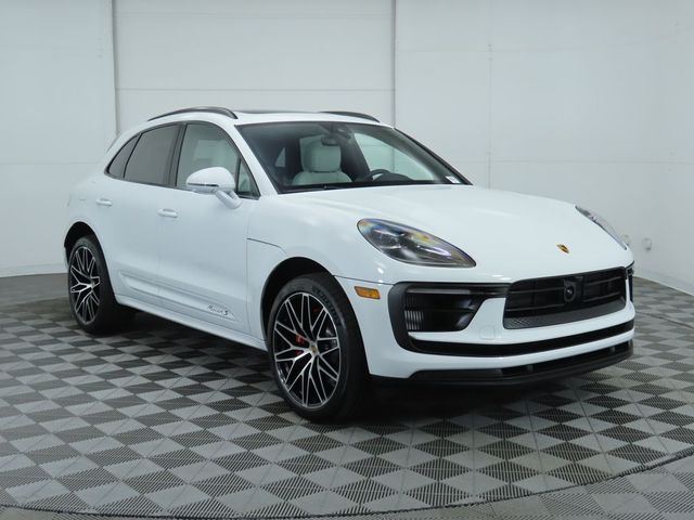 2024 Porsche Macan S