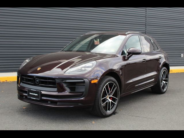 2024 Porsche Macan S