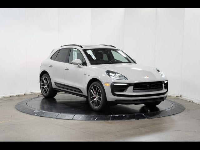 2024 Porsche Macan S