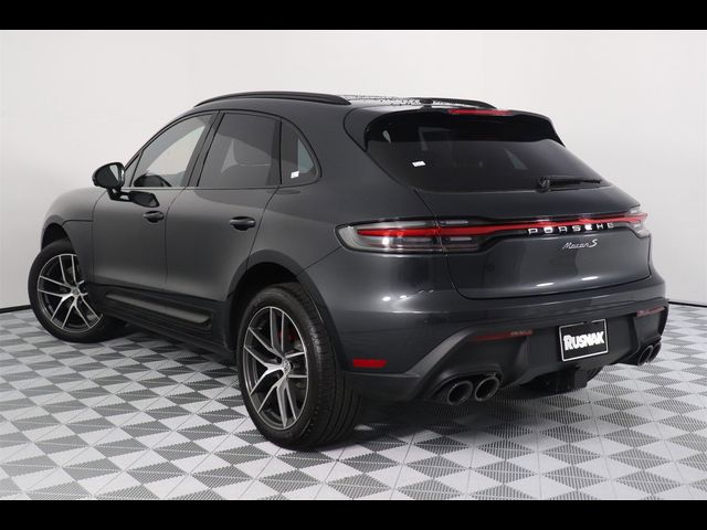 2024 Porsche Macan S