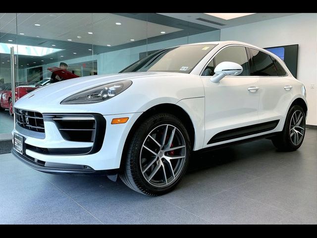 2024 Porsche Macan S