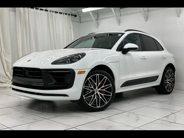 2024 Porsche Macan S