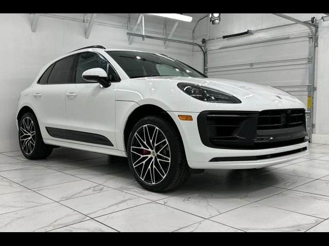 2024 Porsche Macan S