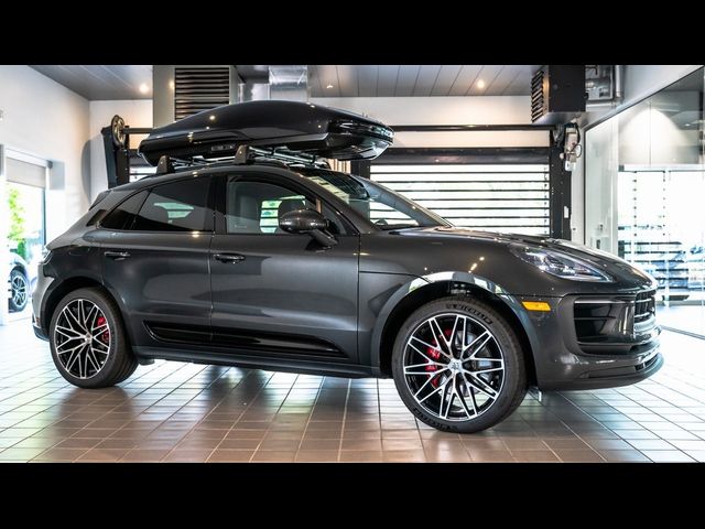 2024 Porsche Macan S