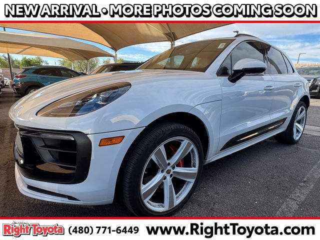 2024 Porsche Macan S