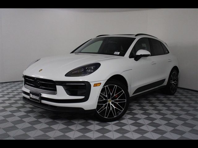 2024 Porsche Macan S