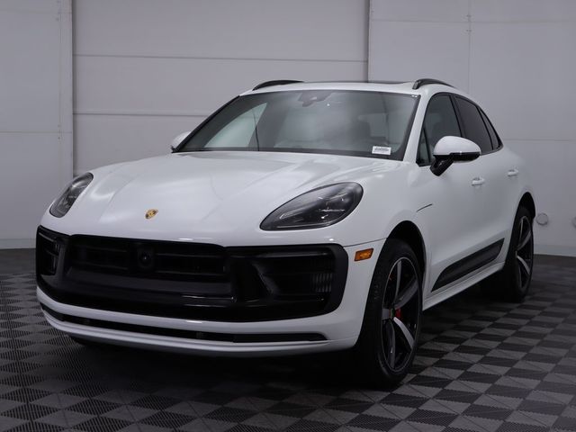 2024 Porsche Macan S