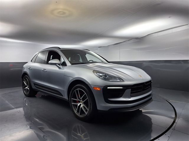 2024 Porsche Macan S