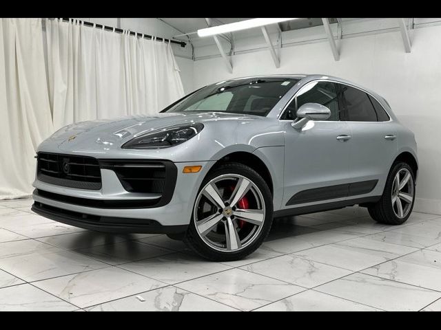 2024 Porsche Macan S