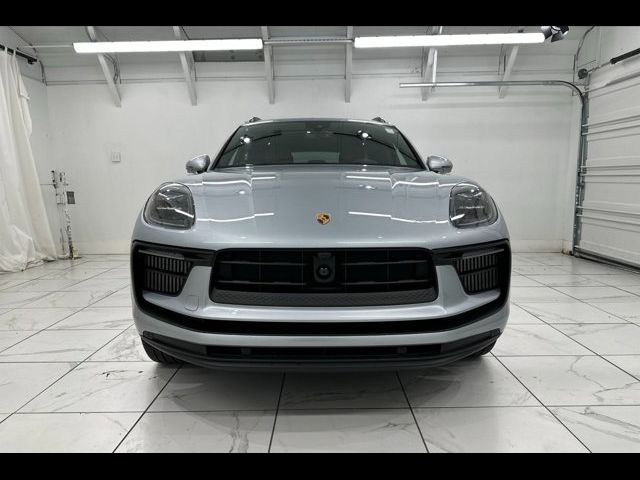 2024 Porsche Macan S