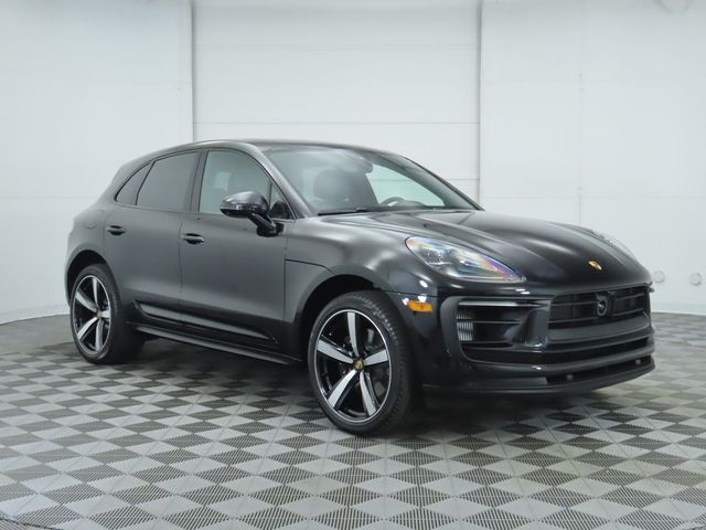 2024 Porsche Macan S