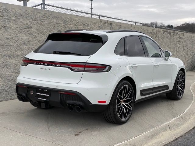 2024 Porsche Macan S