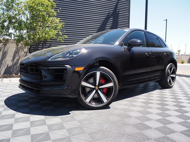 2024 Porsche Macan S