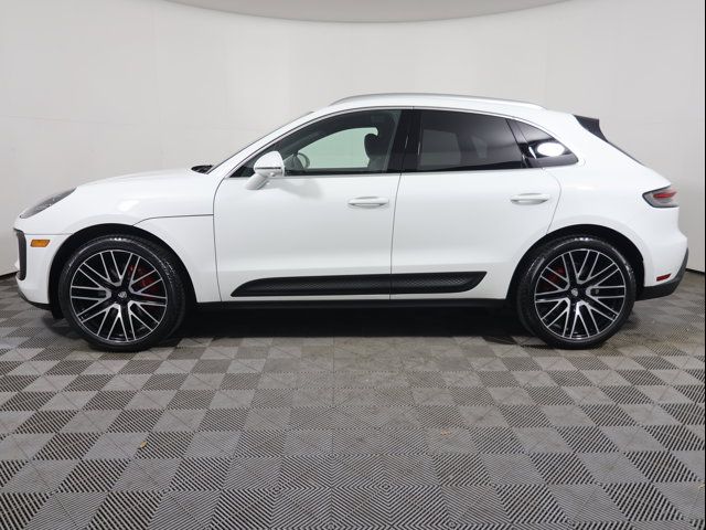 2024 Porsche Macan S