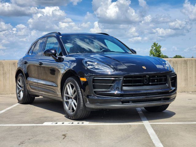 2024 Porsche Macan T