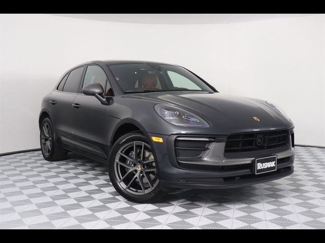 2024 Porsche Macan T