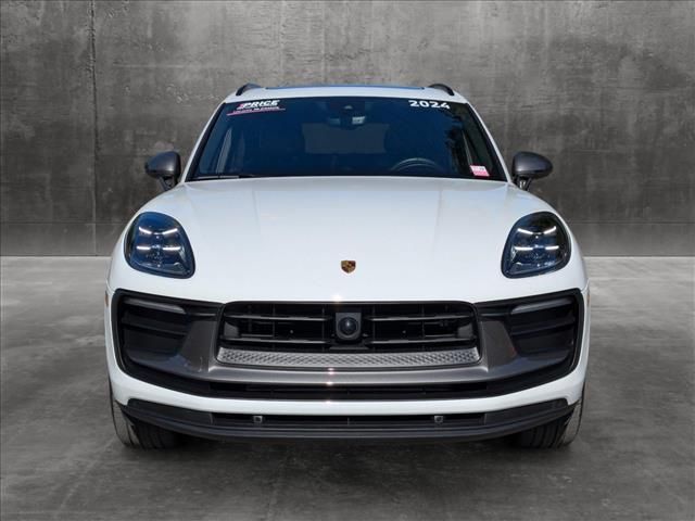 2024 Porsche Macan T