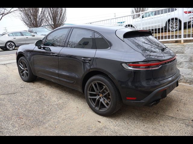 2024 Porsche Macan T