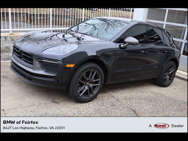 2024 Porsche Macan T