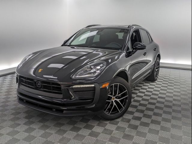 2024 Porsche Macan T