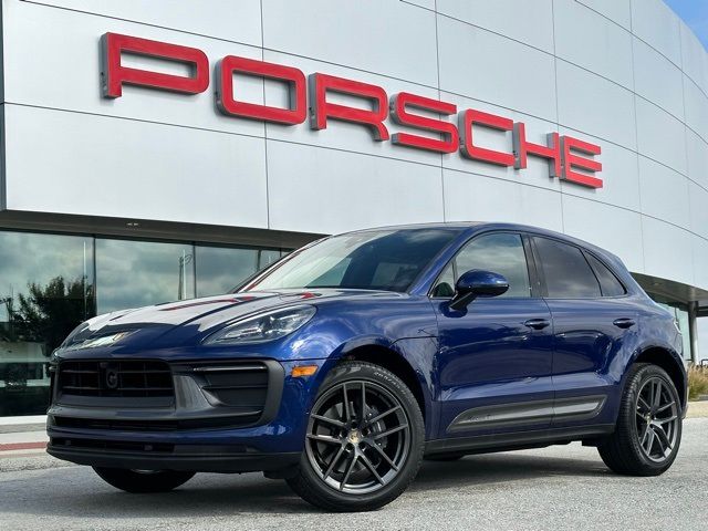 2024 Porsche Macan Base