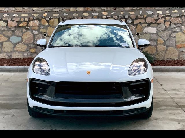 2024 Porsche Macan T