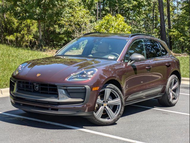 2024 Porsche Macan T