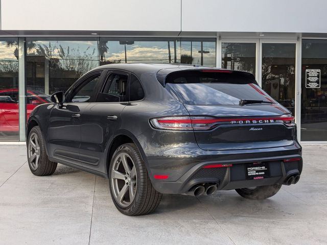 2024 Porsche Macan T