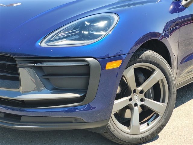 2024 Porsche Macan T