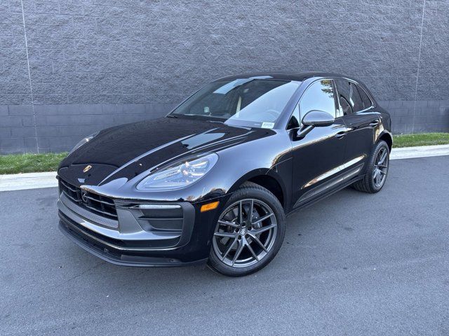 2024 Porsche Macan T