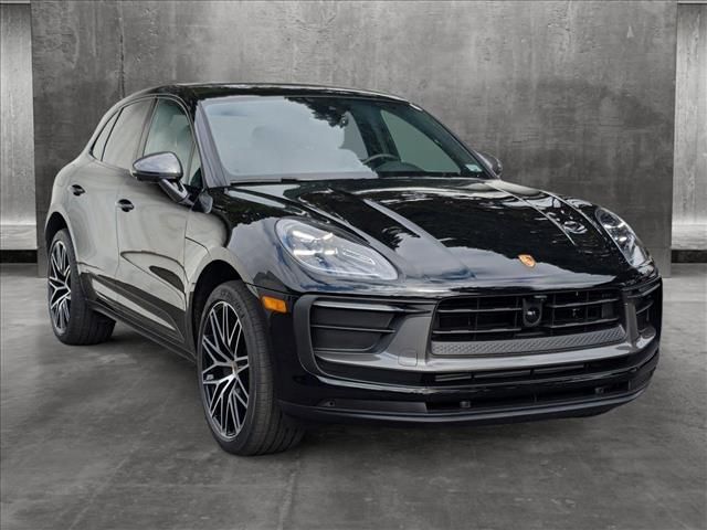 2024 Porsche Macan T