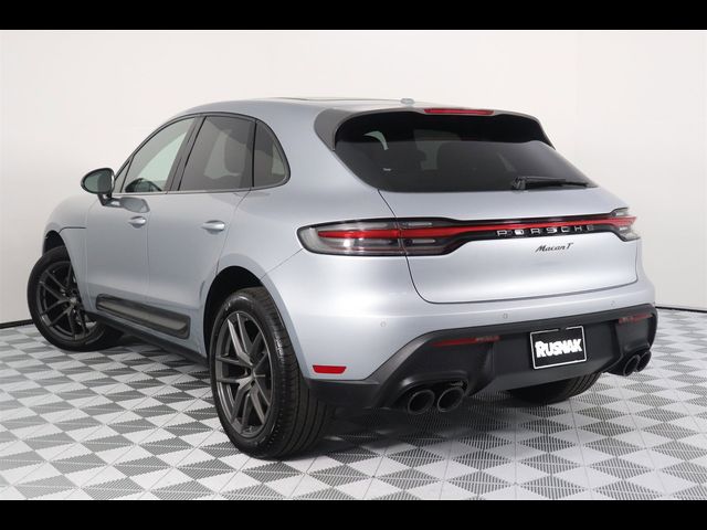 2024 Porsche Macan T