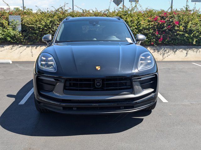 2024 Porsche Macan T