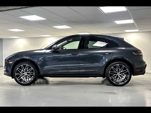 2024 Porsche Macan T