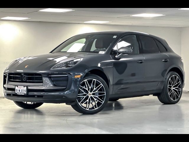 2024 Porsche Macan T