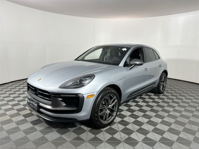 2024 Porsche Macan T