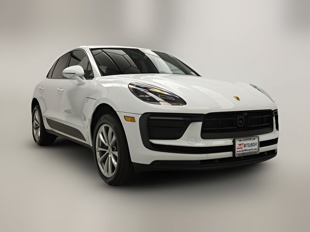 2024 Porsche Macan T