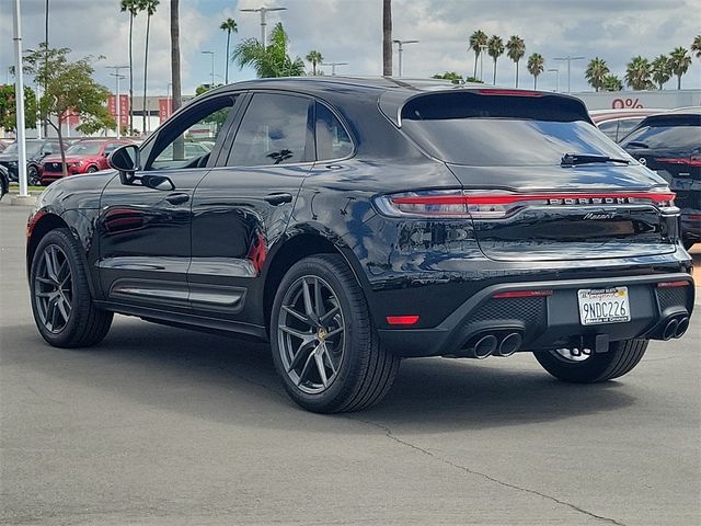 2024 Porsche Macan T